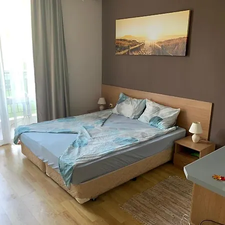 Afrodita I 112 Private Cozy Sunny סאני ביץ'